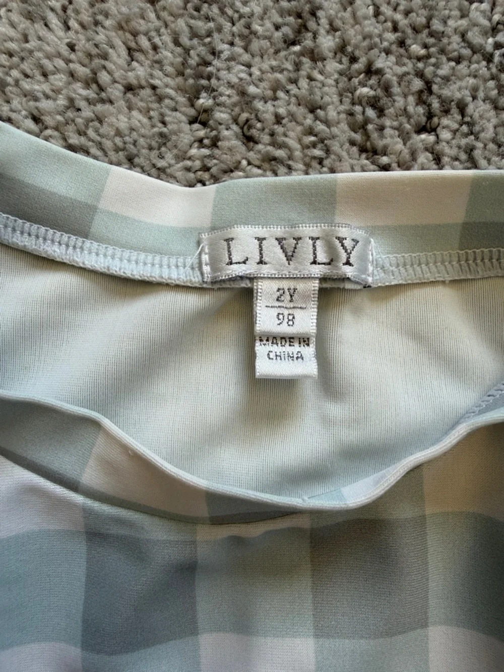 Livly Rash guard Set - Picture 8 of 8